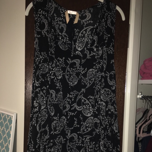 Black Paisley Dress - Picture 1 of 1